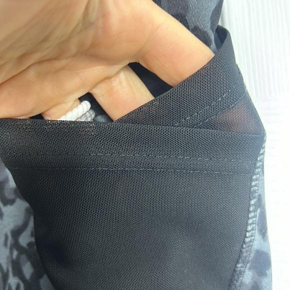 Marissa Olivia Gray Black Leopard Print Leggings 3X Pockets - Picture 3 of 6